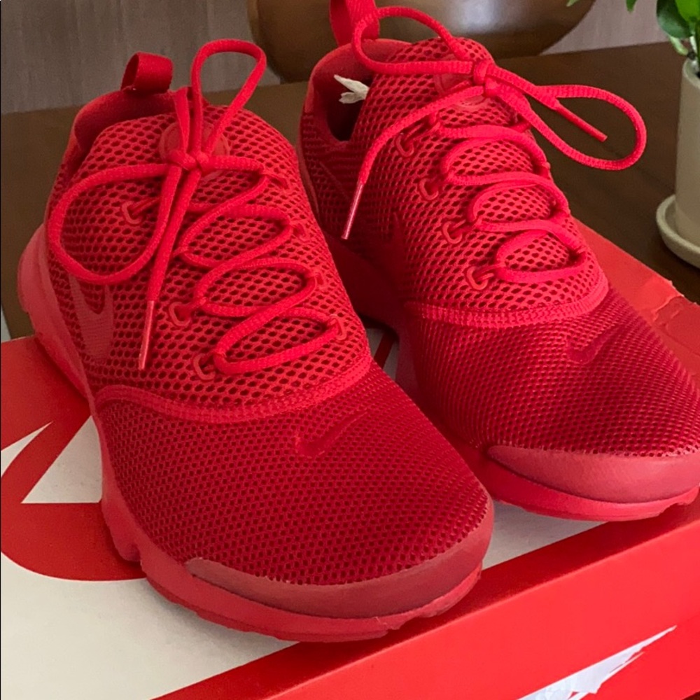 Nike Presto Fly Triple Red